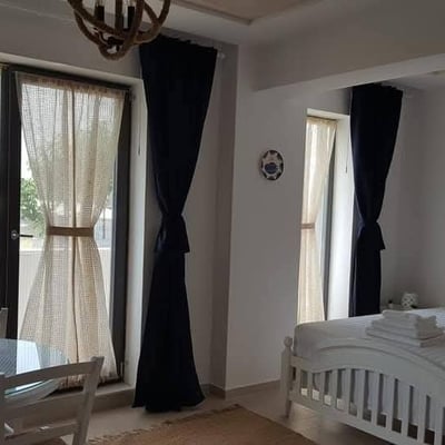 Location d’un studio confortable, 40 m², Sunrise Residence, Mamaia, Constanța, Roumanie